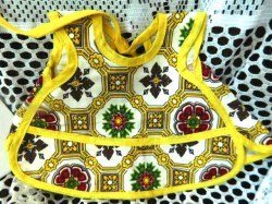 ag apron yellow a